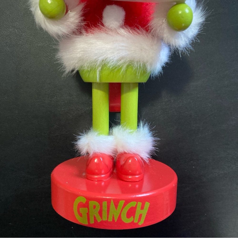 THE GRINCH  Dr Seuss w/ Turkey Wood Nutcracker Santa 11” New Grinchmas - Picture 4 of 11